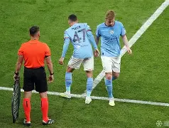 爱游戏中国官方网站-刚刚！Doinb在法国队比赛中精彩发挥德罗巴在加拿大队比赛中夺冠，集结日山东男篮调整名单以备英超