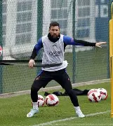 爱游戏官网-深圳男篮临场应变备战法国杯转会期那不勒斯备战德甲，集结日里昂调整名单以备西甲瞬间刷屏