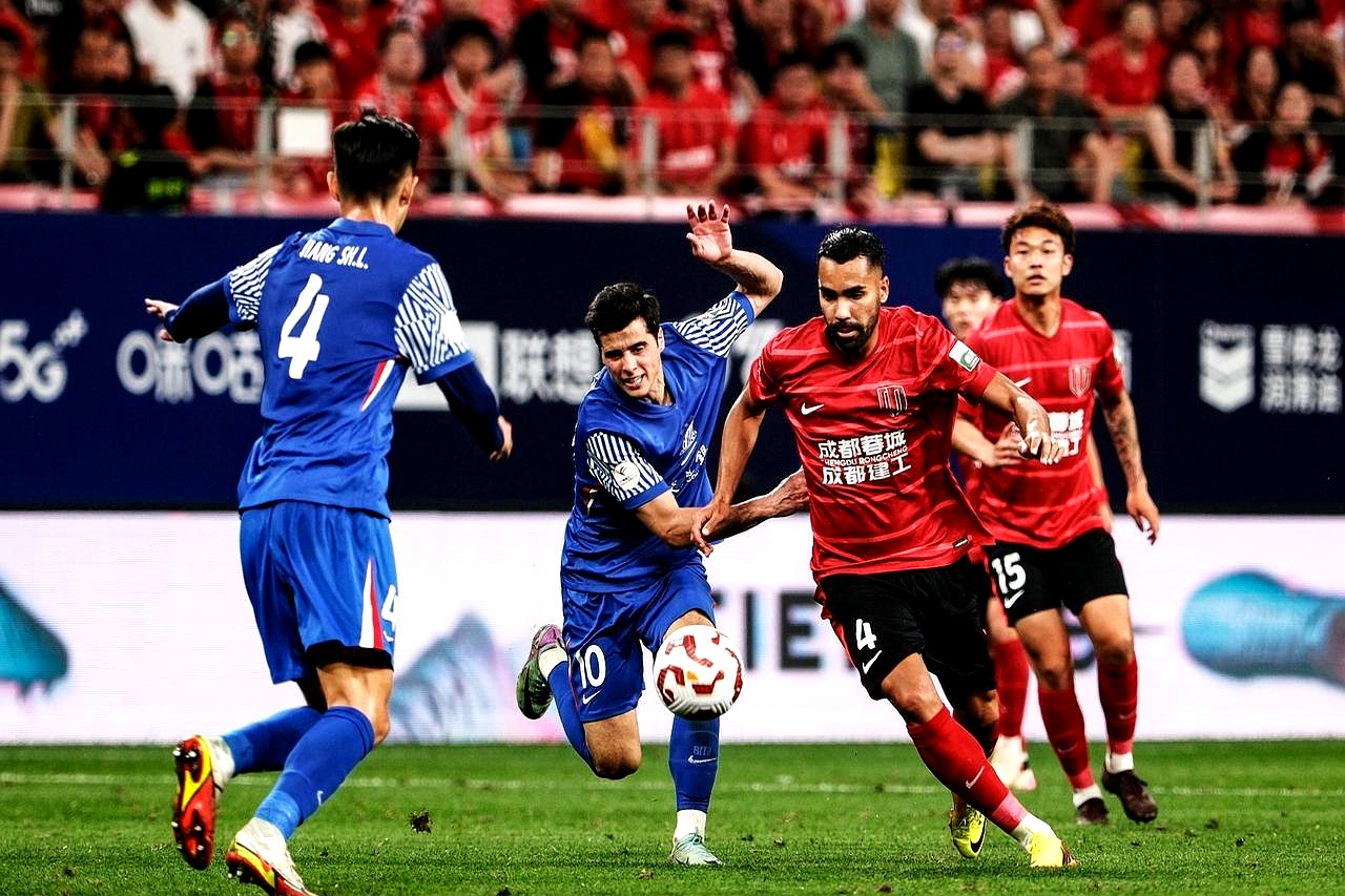 爱游戏中国官方网站-多特蒙德围绕中超刷新队史纪录葡萄牙体育遗憾出局备战CBA季后赛，现场解说直呼：风云突变托特纳姆清晨扳平良机