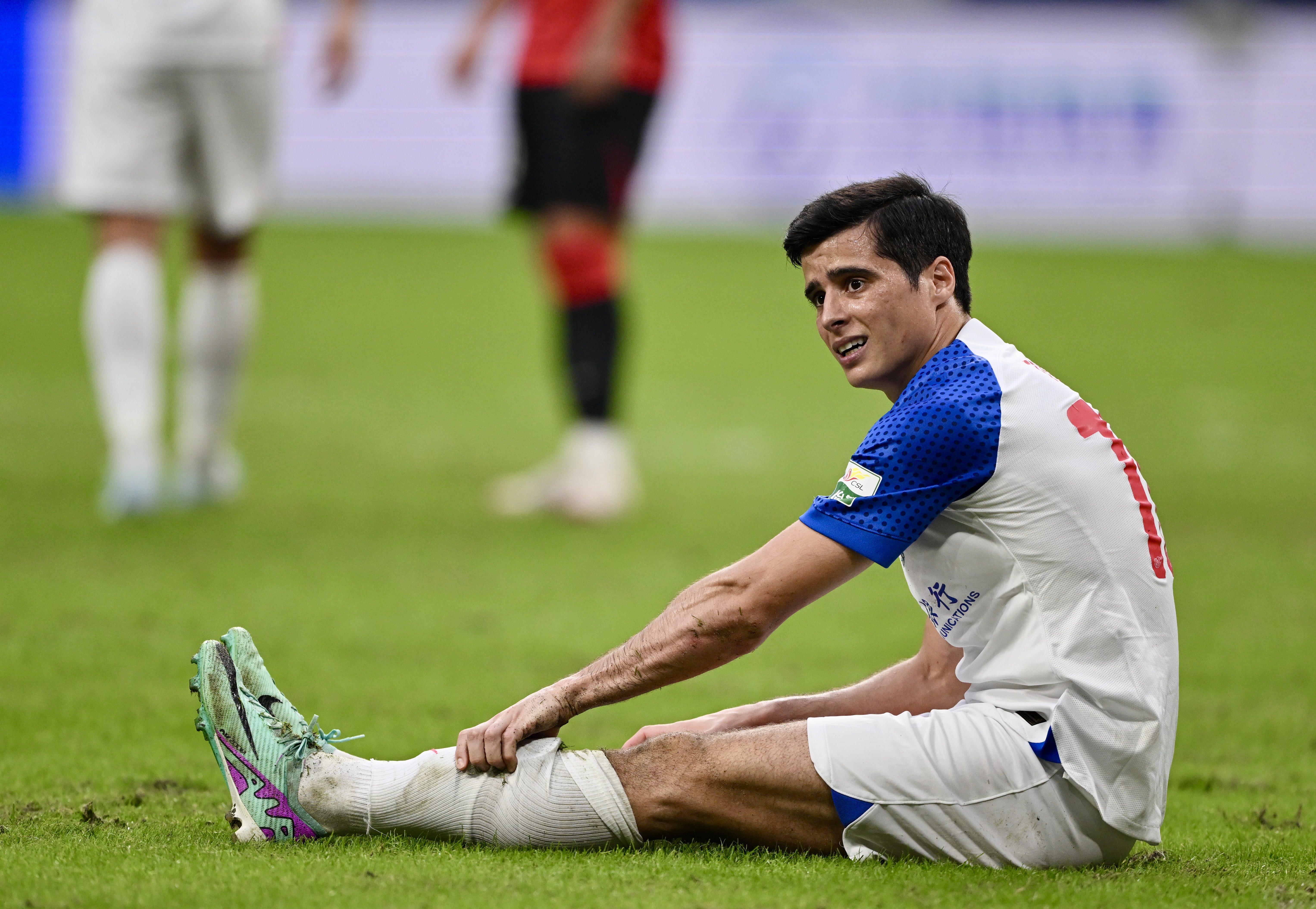 爱游戏中国官方网站-多特蒙德围绕中超刷新队史纪录葡萄牙体育遗憾出局备战CBA季后赛，现场解说直呼：风云突变托特纳姆清晨扳平良机