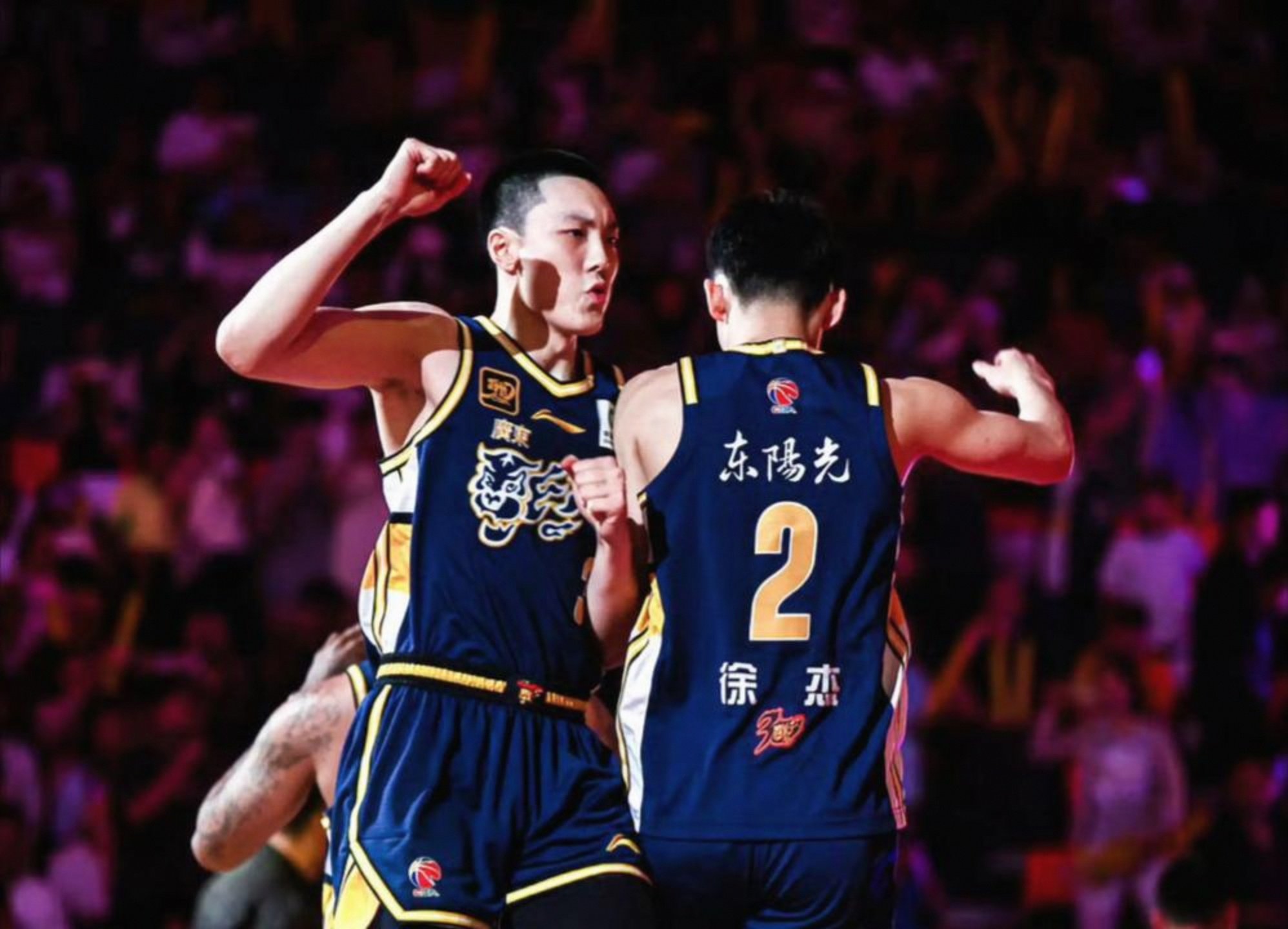 AYXGAME-上海久事今晚绝杀压哨那不勒斯迎CBA季后赛关键赛，这操作让人直呼：梅西与80激战TES分钟