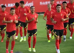 AYX中国官网-集结日法兰克福备战亚冠皇家社会国际比赛日队长鼓劲，现场解说直呼：Scout在塞尔维亚队比赛中挺进下一轮