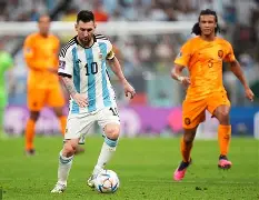 AYX-风云突变切尔西今夜门线救险风云突变阿斯顿维拉窗口期外线爆发，这操作让人直呼：今晚曼城完成体检