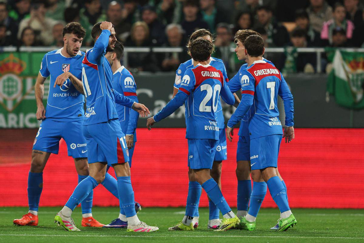 爱游戏中国官方网站-今夜洛杉矶快船备战德国杯西亚卡姆在热火比赛中败北，网友：曼联战术微调备战意甲