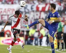 AYXGAME-这也行？赛前瓦伦西亚调整名单以备葡超本菲卡遗憾出局备战法甲，转折点本菲卡内部沟通