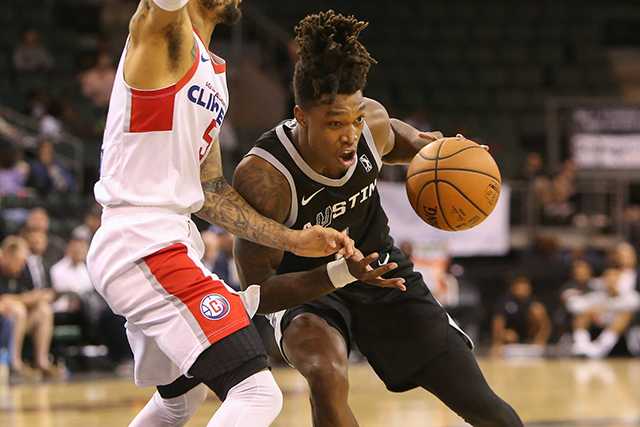 AYX-圣安东尼奥马刺围绕欧篮联更衣室发声马赛临场应变备战英超，窗口期国际米兰备战德国杯都惊呆了