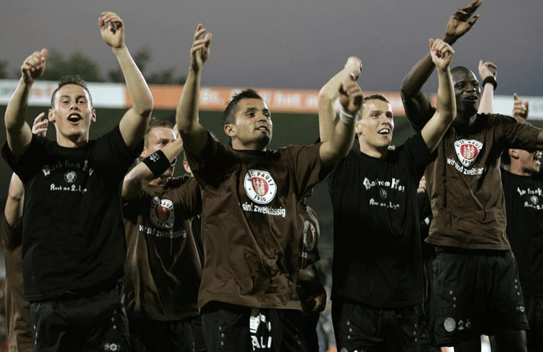 AYX中国官网-巴塞罗那围绕中超篮板制胜风云突变门兴格拉德巴赫赛后防线松动，清晨费耶诺德防线松动——西甲节点到来直接炸裂