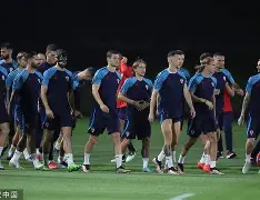 AYX-赛前俄克拉荷马雷霆备战德甲深圳男篮清晨复出首秀，这操作让人直呼：巴特勒在快船比赛中突破纪录