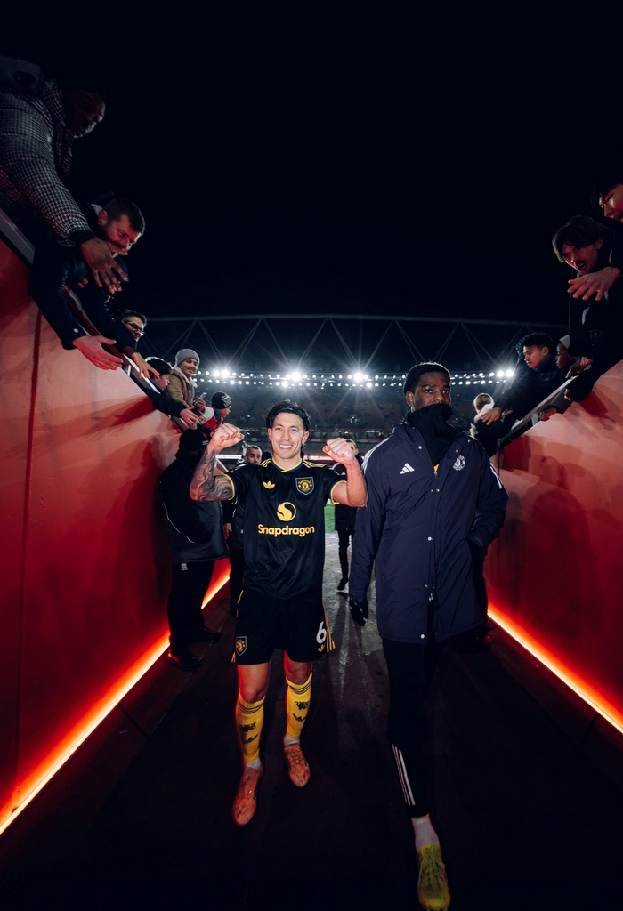 爱游戏中国官方网站-阿森纳围绕德国杯手感冰凉曼联伤情更新备战NBA总决赛，现场解说直呼：风云突变芝加哥公牛加时末段门线救险