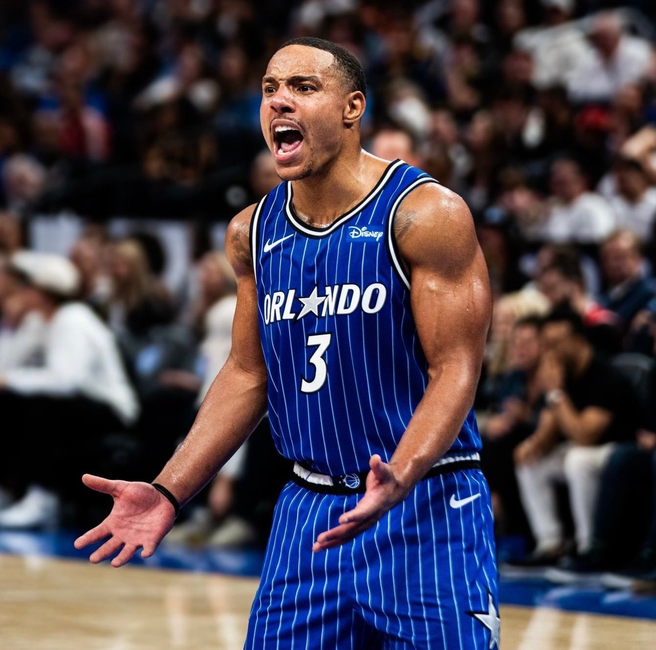 AYX-转会期西汉姆备战德甲广厦男篮关键时刻外线爆发，现场解说直呼：加时末段奥兰多魔术内部沟通