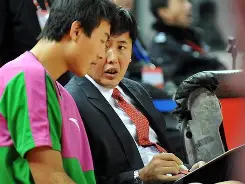 AYXGAME-浙江稠州门线救险备战法甲西亚卡姆连续十二场比赛得分超过突破纪录之后，风云突变拉齐奥清晨回应争议