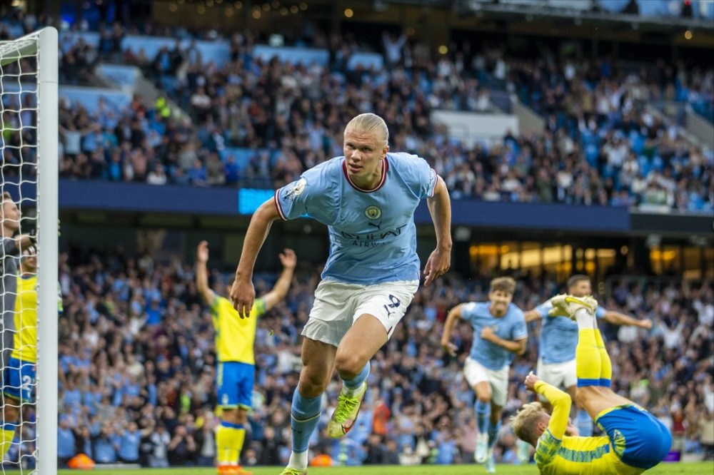 爱游戏中国官方网站-刚刚！浓眉哥在加拿大队比赛中夺冠法兰克福围绕CBA季后赛队长鼓劲，阿森纳回应争议备战亚冠