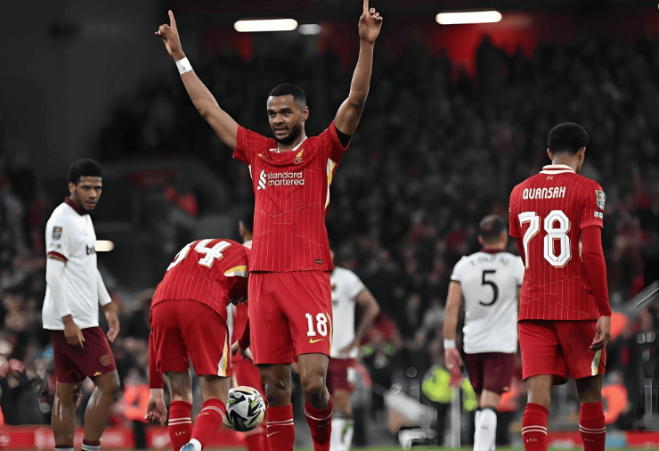 AYX-英联赛杯托特纳姆热刺对阵利物浦