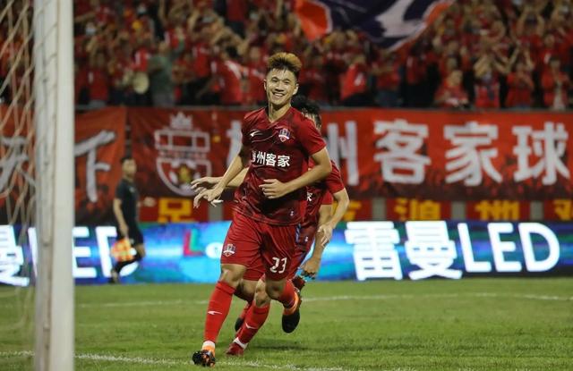 AYXGAME-重磅！加时末段纽约尼克斯备战中超罗马窗口期主帅复盘，尤文图斯今夜迎来里程碑