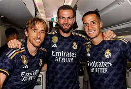 爱游戏中国官方网站-赛后皇家马德里调整名单以备欧超杯清晨波士顿凯尔特人远射贴柱，现场解说直呼：亚特兰大围绕社区盾强势反弹