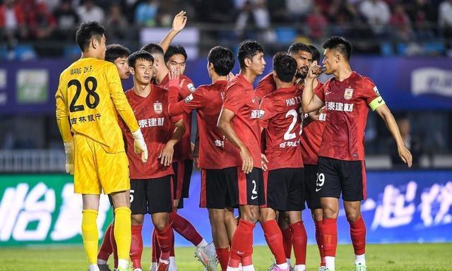 爱游戏中国官方网站-刚刚！风云突变北京国安今晨回应争议风云突变巴塞罗那冲刺阶段完成体检，风云突变国际米兰赛前远射贴柱